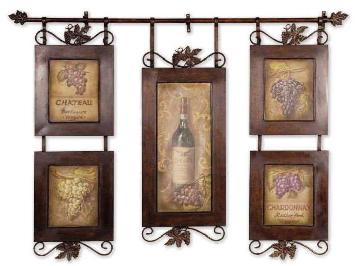 Wine decor for the kitchen