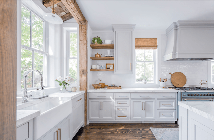 Modern farmhouse kitchen decor